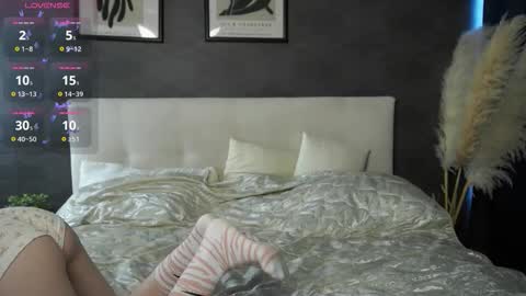 Snapshot of bubblebbb chatting on 09-22-25, 04:36 Sabrina online show from 09-22-25, 04:36