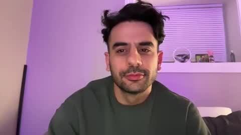 bubblebutt723 online show from 11-11-25, 08:03