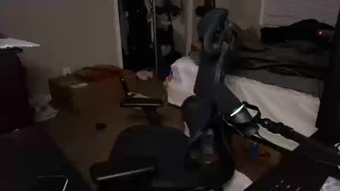 Snapshot of bubblebuttbdn chatting on 10-11-25, 09:19 BubblebuttBdn online show from 10-11-25, 09:19