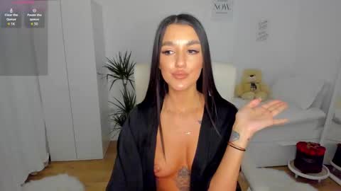 Snapshot of bubbledoll7 chatting on 01-12-26, 07:52 bubbledoll7 online show from 01-12-26, 07:52