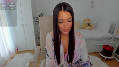 Snapshot of bubbledoll7 chatting on 02-17-26, 08:11 bubbledoll7 online show from 02-17-26, 08:11