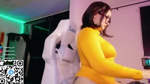 Snapshot of bubblewhite_ chatting on 05-13-26, 01:25 BubbleJereth online show from 05-13-26, 01:25