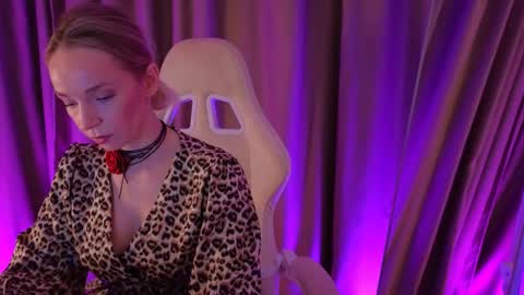 Snapshot of bubbling_crush chatting on 02-10-25, 02:41 bubbling_crush online show from 02-10-25, 02:41