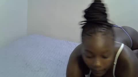 bubbly_ass30 online show from 02-11-26, 11:54