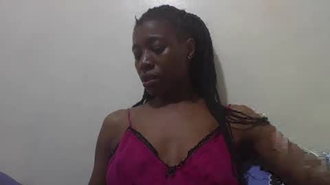 Snapshot of bubbly_jocyce chatting on 05-19-26, 08:20 talisha online show from 05-19-26, 08:20