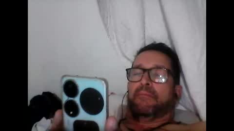 Snapshot of buchs32 chatting on 11-03-25, 05:20 buchs32 online show from 11-03-25, 05:20