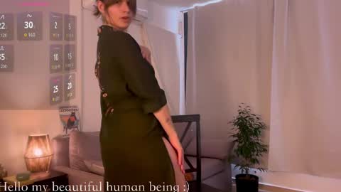 Snapshot of buckwheat_queen chatting on 04-24-26, 06:54 Mira online show from 04-24-26, 06:54