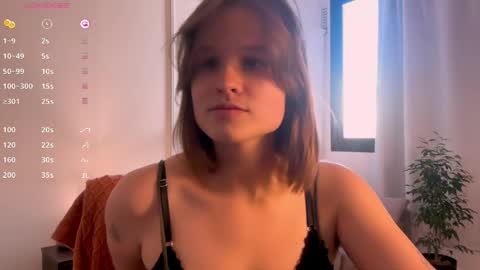 Snapshot of buckwheat_queen chatting on 05-17-26, 07:21 Mira online show from 05-17-26, 07:21