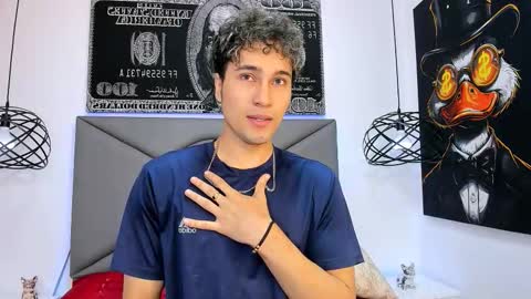 Snapshot of buddy_whitte chatting on 12-19-25, 11:39 Buddy Whitte online show from 12-19-25, 11:39