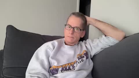 budman004 online show from 11-28-25, 02:42