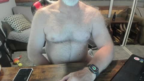 Snapshot of budnsocalii chatting on 12-26-24, 06:43 Bud online show from 12-26-24, 06:43