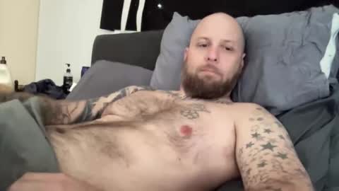 buebue819 online show from 11-15-25, 03:52