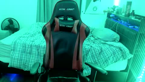 buffsexyman24 online show from 02-26-25, 02:37