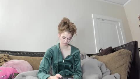 Buffy online show from 01-10-25, 12:06