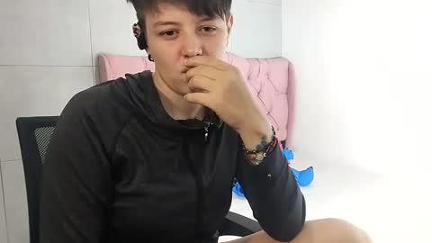 bug2025 online show from 09-30-25, 01:32