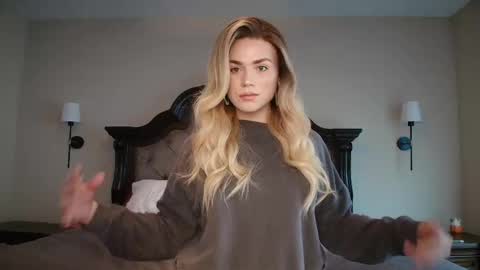 buitifulblonde online show from 04-22-26, 06:42