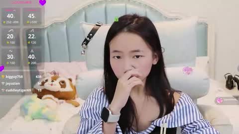 Snapshot of bulandell chatting on 11-21-25, 12:59 Sandy----xx online show from 11-21-25, 12:59