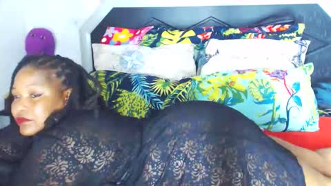 Snapshot of bulkyyass4u chatting on 03-26-26, 07:30 bulkyyass4u online show from 03-26-26, 07:30