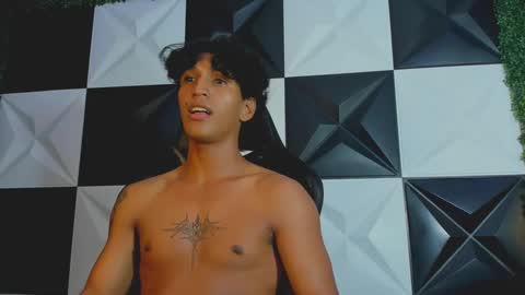 Snapshot of bull_cam chatting on 09-26-25, 08:35 bull_cam online show from 09-26-25, 08:35