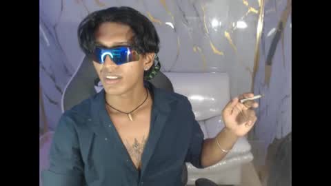 Snapshot of bull_cam chatting on 10-01-25, 05:41 bull_cam online show from 10-01-25, 05:41