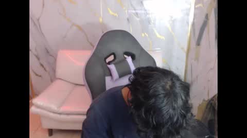 Snapshot of bull_cam chatting on 10-05-25, 07:56 bull_cam online show from 10-05-25, 07:56