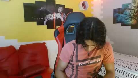 Snapshot of bull_cam chatting on 11-03-25, 05:25 bull_cam online show from 11-03-25, 05:25