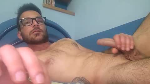 Bullboy9292 online show from 04-12-26, 09:42