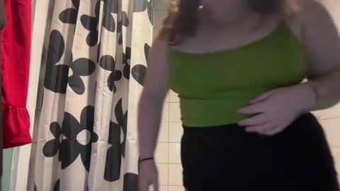 bumblebeebuzzer online show from 02-24-25, 04:27