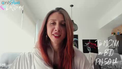 Snapshot of bumbum_kalibum chatting on 02-27-26, 07:36 Ivan online show from 02-27-26, 07:36