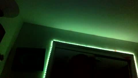 bunnibaby333 online show from 10-28-25, 09:02