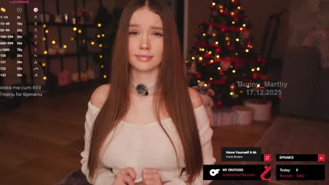 Snapshot of bunny_marthy chatting on 12-17-25, 05:08 Maddie Next stream online show from 12-17-25, 05:08