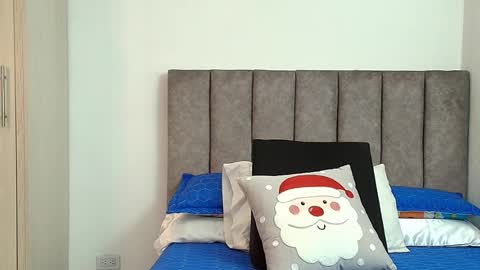 Carolina online show from 12-15-25, 04:17