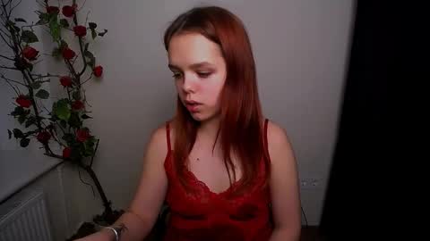 Snapshot of bunnybloom_ chatting on 03-04-26, 09:54 Ariel online show from 03-04-26, 09:54