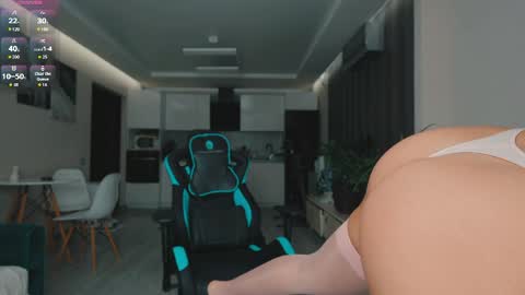 Bonny and Clide  Help us by thumbs up  online show from 04-10-26, 03:56