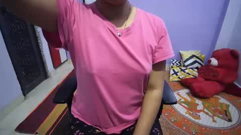 Snapshot of bunnycolbyy chatting on 01-09-26, 06:27 bunnycolbyy online show from 01-09-26, 06:27