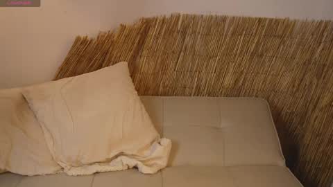 Snapshot of bunnycute_shy chatting on 05-04-26, 12:56 30 Off online show from 05-04-26, 12:56