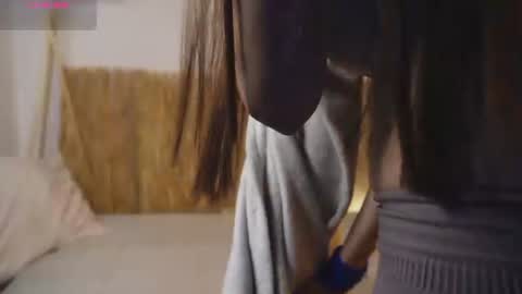 Snapshot of bunnycute_shy chatting on 06-09-26, 12:39 30 Off online show from 06-09-26, 12:39