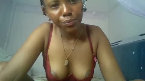 bunnydiva_ online show from 05-22-26, 02:08