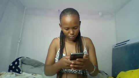 Snapshot of bunnydiva_ chatting on 06-11-26, 07:23 bunnydiva_ online show from 06-11-26, 07:23