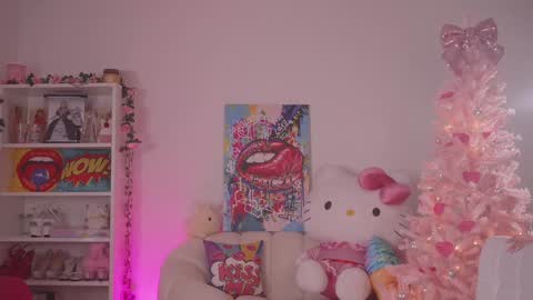 Snapshot of bunnydollstella chatting on 12-21-24, 02:19 Stella online show from 12-21-24, 02:19