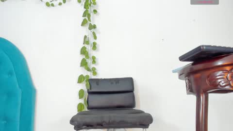 Angela Santini online show from 12-13-24, 06:10