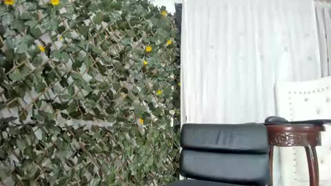 Angela Santini online show from 02-23-25, 12:41