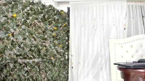 Angela Santini online show from 02-27-25, 09:25