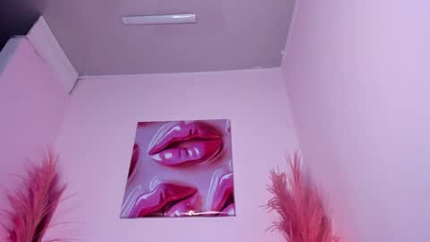 ANASTASIA online show from 03-07-25, 01:53