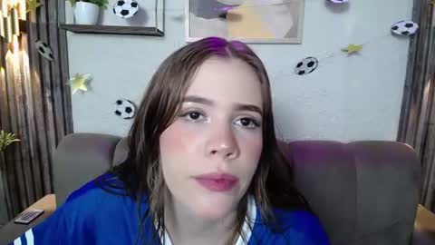 Snapshot of bunnyleahxxx chatting on 06-13-26, 07:01 ANASTASIA online show from 06-13-26, 07:01