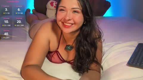  MARY BUNNY  online show from 11-19-25, 08:03