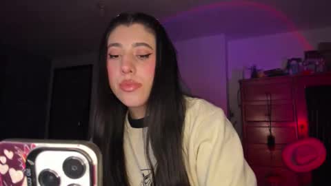 Snapshot of bunnyy09 chatting on 09-09-25, 02:22 Jess online show from 09-09-25, 02:22