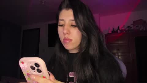 Snapshot of bunnyy09 chatting on 10-30-25, 02:24 Jess online show from 10-30-25, 02:24