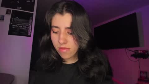 Snapshot of bunnyy09 chatting on 02-17-26, 01:35 Jess online show from 02-17-26, 01:35