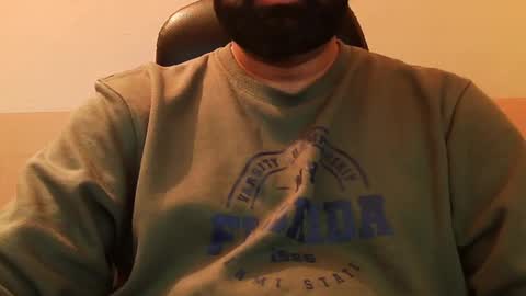 Hairy Arabian online show from 12-22-24, 09:44